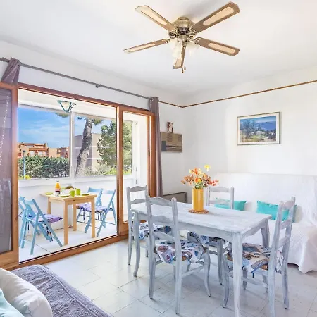 Lägenhet Et Soleil I-3 By Interhome La Favière